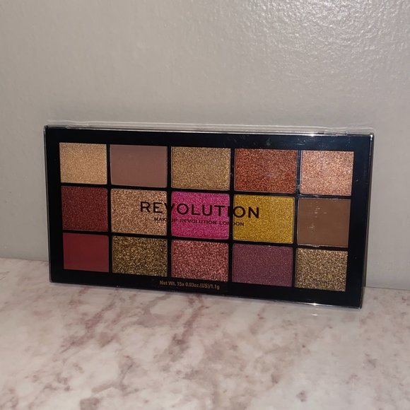 Revolution Reloaded Prestige Eyeshadow Palette - Picture 1 of 5
